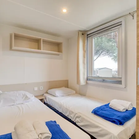 Mobilhome 530 - 8 Personnes ラット